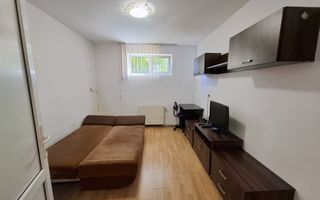 Apartament cu Potențial Investițional + Boxǎ | Zona Andrei Mureșanu - Poză 1