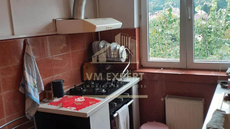 APARTAMENT 2 CAMERE, ETAJ 4, CAMPULUNG, ZONA FLAMANDA - Poză 3