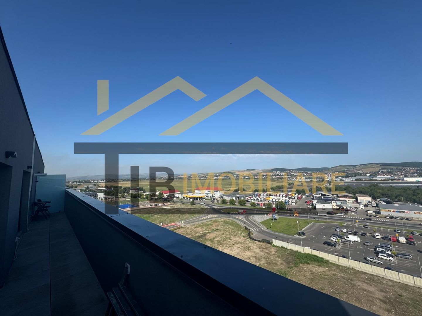 Apartament cu 3 camere, 70mp,  parcare, terasa, Zona Maurer - Poză 14