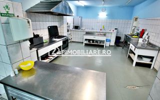 Pensiune aproape de centru,10 camere,13 băi,1 restaurant - Poză 7