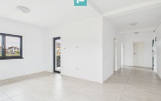 Apartament cu 2 camere, terasă generoasă – Moșnița - Poză 6