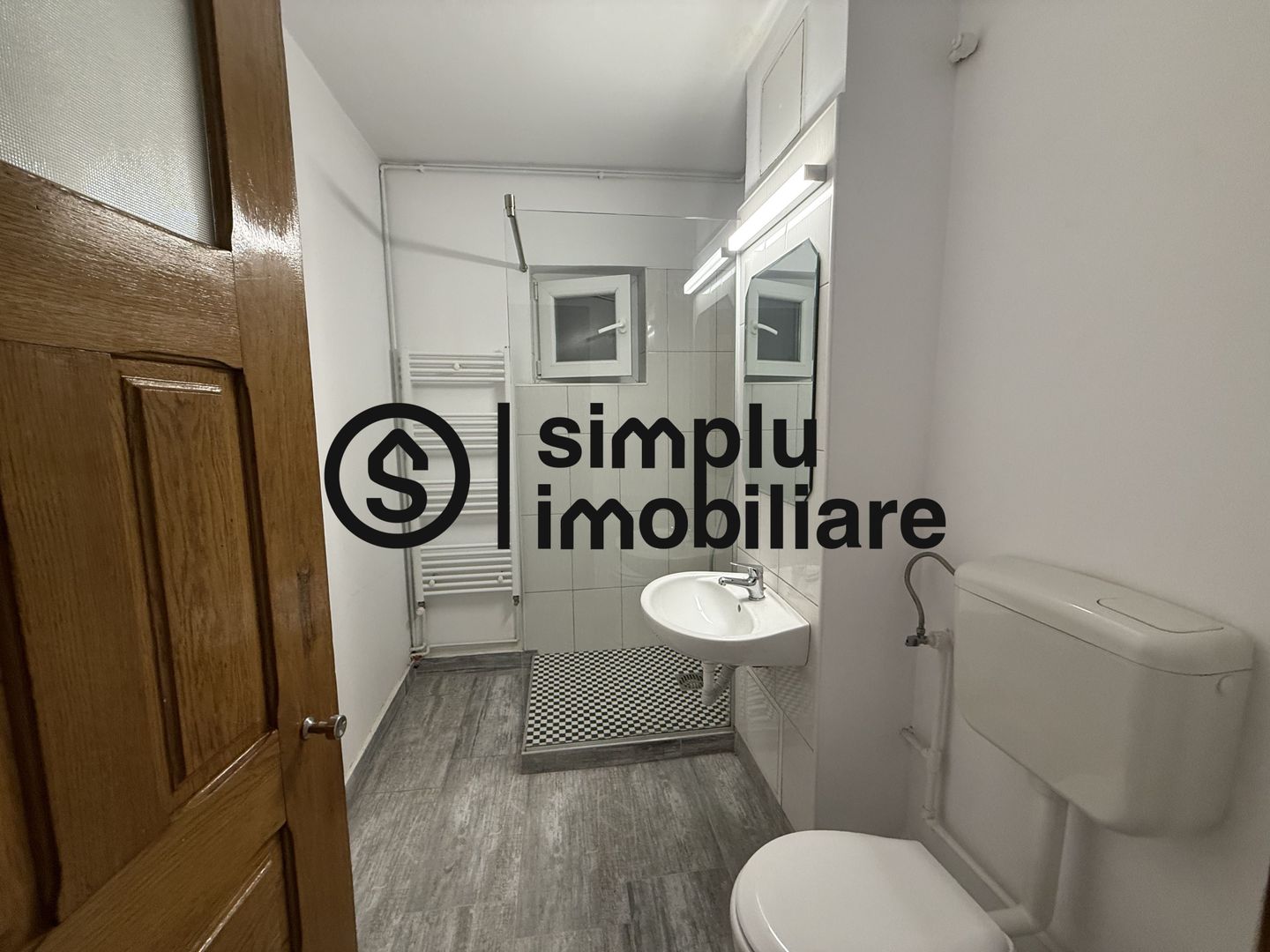 2 camere modificate in 3, etaj 2/4, centrala, Rovine - 115 000 Euro - Poză 8