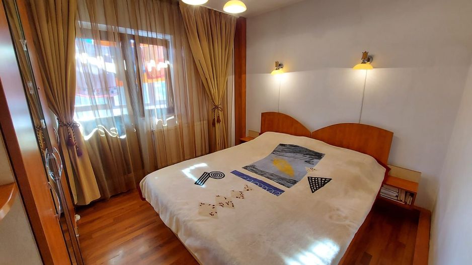 Apartament 4 camere Aparatorii Patriei | Universitatea Spiru Haret - Poză 2