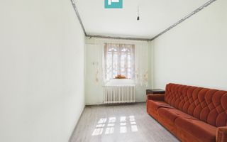 Casă cu 4 camere în Bujac - Poză 7