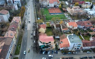 Oportunitate Oradea-cladire birouri - Poză 4