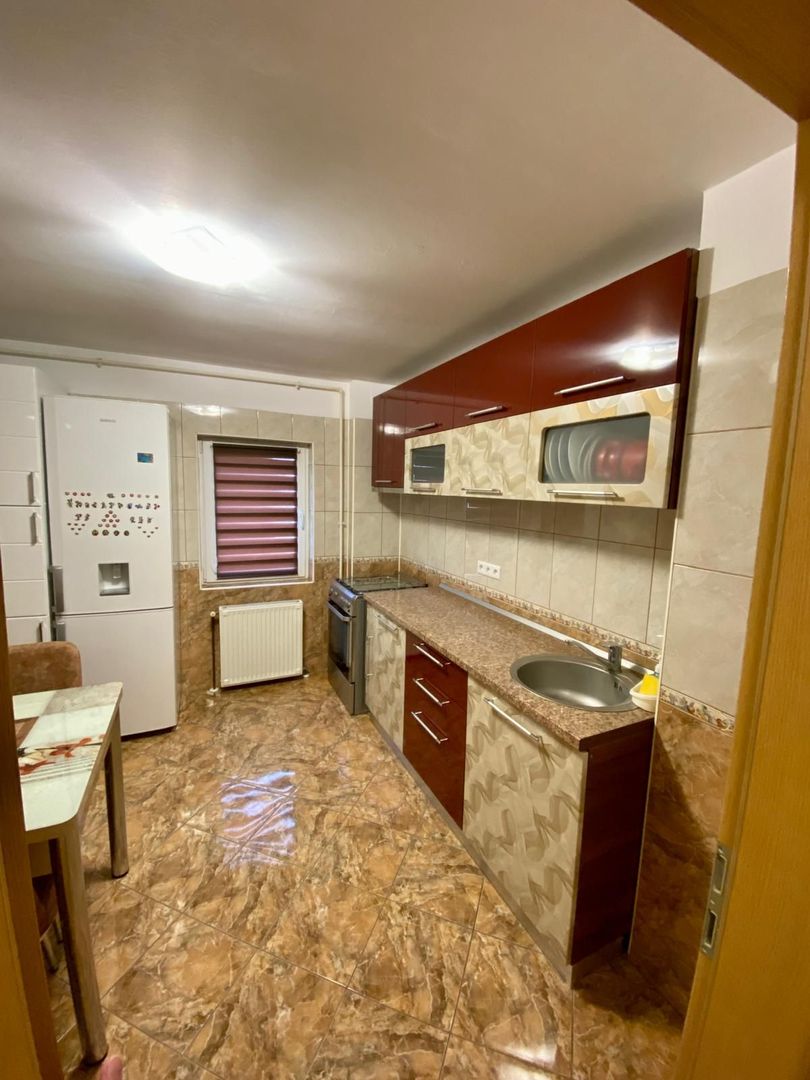 Girocului | Etaj 3 | Centrala proprie | Mobilat si Utilat | Boxa | Rulouri El. - Poză 8