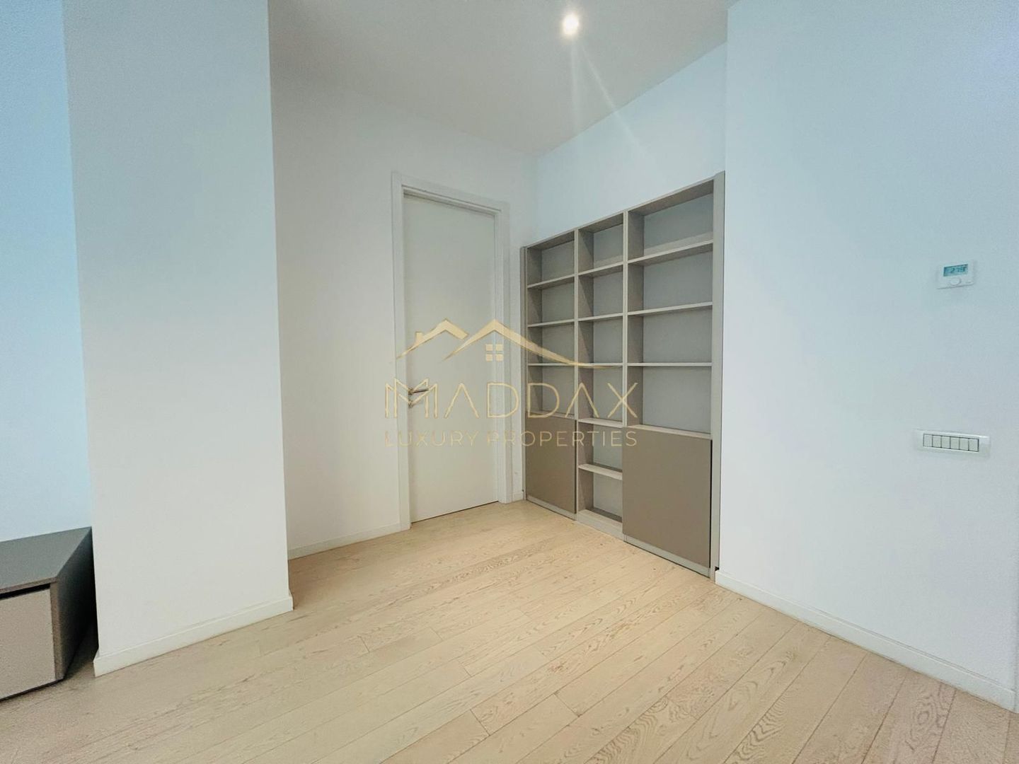 PENTHOUSE 4 CAMERE 150 MP  *** HERASTRAU *** - Poză 40