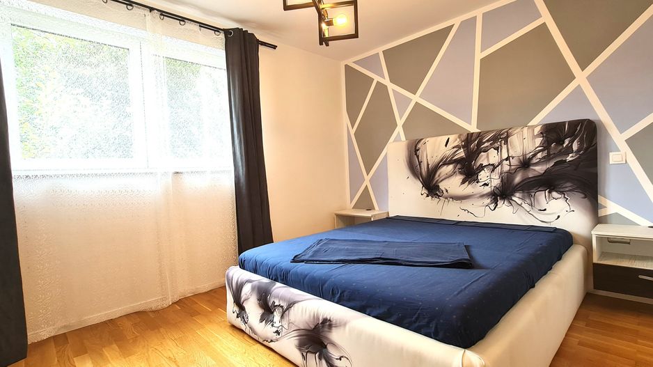 Casa semimobilata semiutilata modern cartier Izvor Tarlungeni Brasov - Poză 6