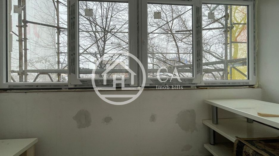 Apartament cu 3 camere de inchiriat in zona Cantemir, Oradea - Poză 12