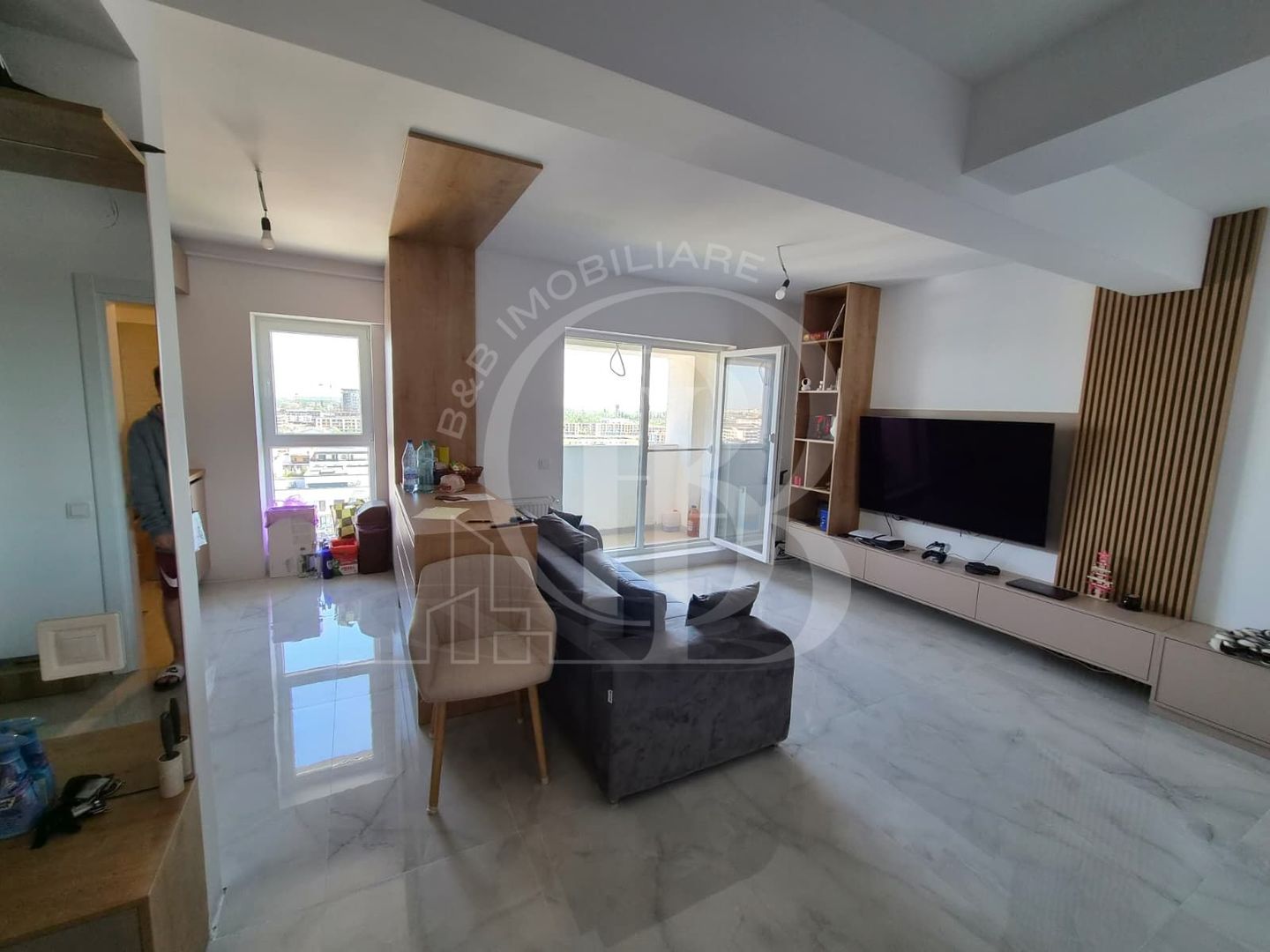 Apartament 3 camere Duplex+Parcare 12 min Metrou Teclu - Poză 2