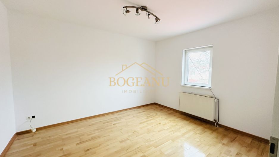 BG138-Casa individuala cu spatiu birouri,311 mp,Teren 500 mp - Poză 6