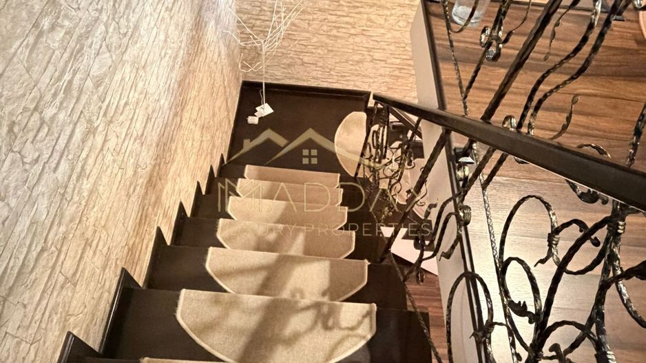 Vila spatioasa cu vedere spre lac Corbeanca - Poză 37