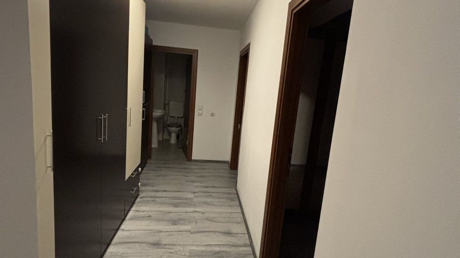 De inchiriat apartament cu 3 camere , Rin Grand Vitan sector3 - Poză 4