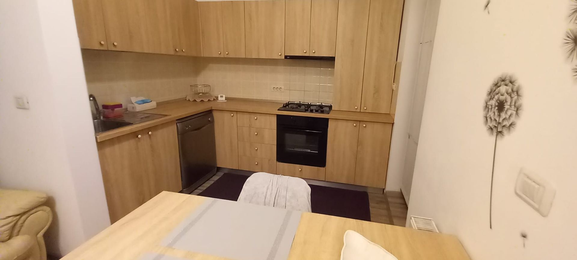 Giroc-Eso | 2 Camere | Terasa 20 mp | Mobilat si Utilat - Poză 3