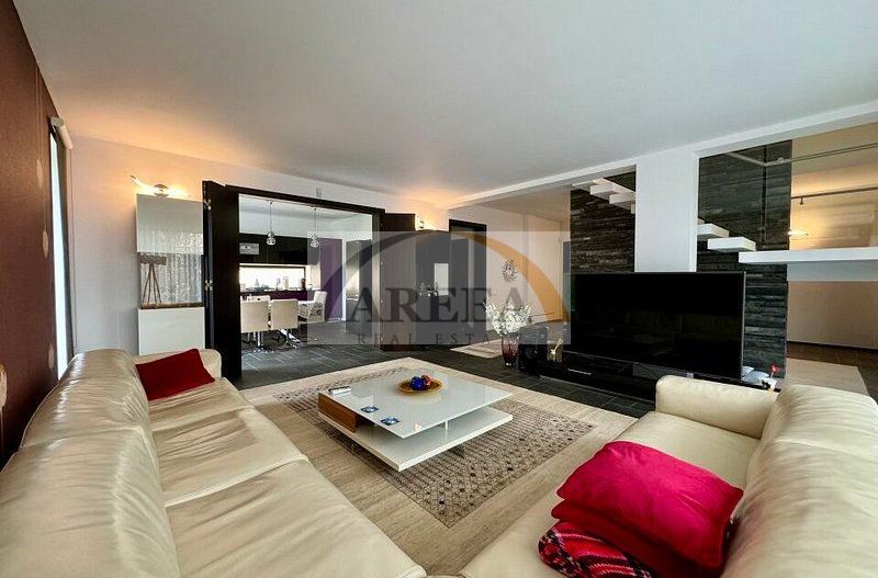 Vila lux de vanzare in cel mai dorit complex din Erou Iancu Nicolae-locatie rara - Poză 6