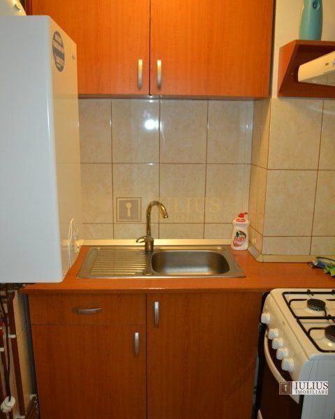 1 camera, centrala proprie/clima,  Simion Barnutiu - Hotel Strelitia. - Poză 6
