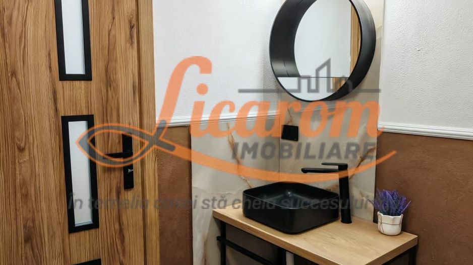 COMISION 0. Corp de casa,Carpatilor intrare in Racadau,P+E,4 camere. - Poză 14