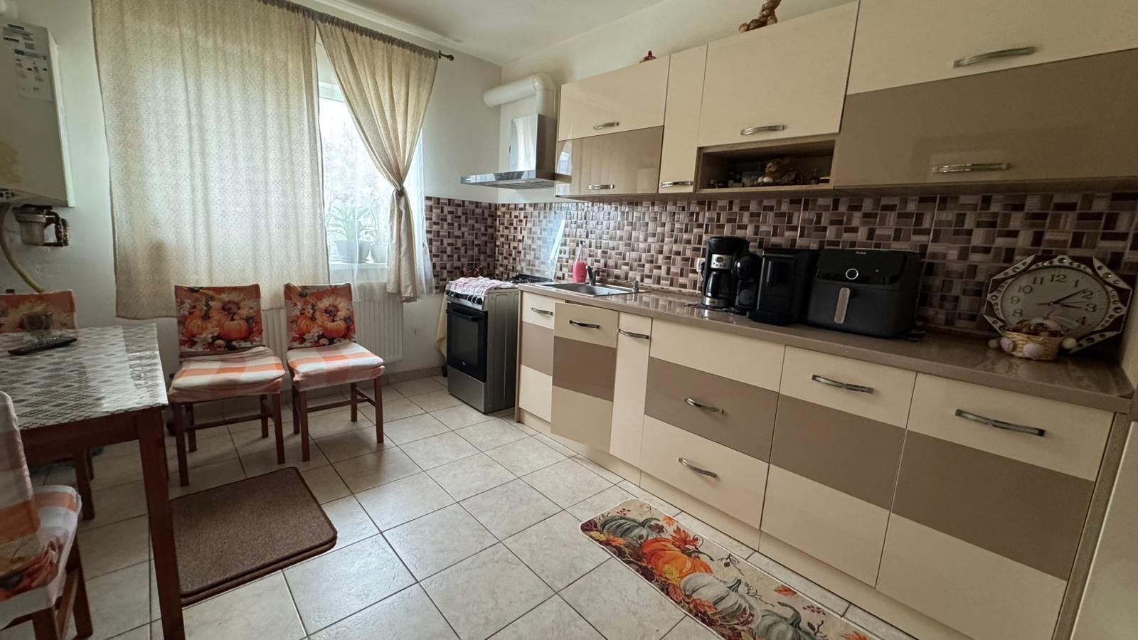 COMISION 0% | Duplex Mobilat Cu 4 Camere | Giroc | 90 mp | Teren 200mp - Poză 7