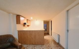 Casă calcan, Curte,  grădină, Iris!! - Poză 14