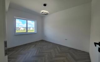 Apartament 3 camere decomandat | Pictor Nicolae Brana, Șelimbăr | 71 mp, etaj 1 - Poză 5