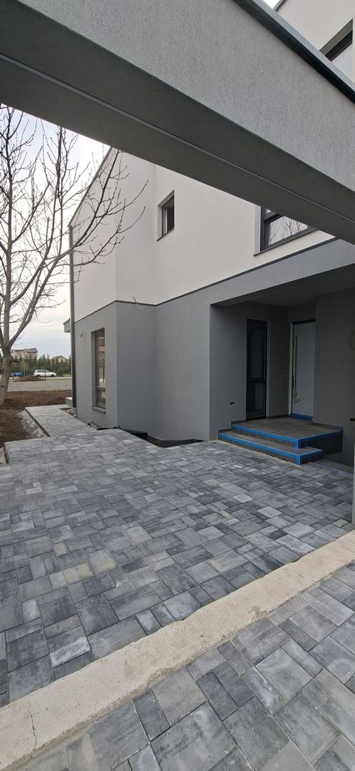 Duplex cu 5 camere si teren de 372mp - Poză 17