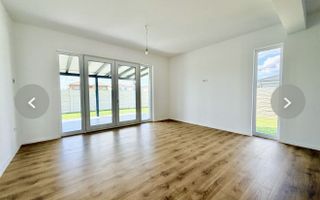Duplex premium,  5 camere, 2 bai, locație ultracentrala - Mosnita Noua - Poză 5