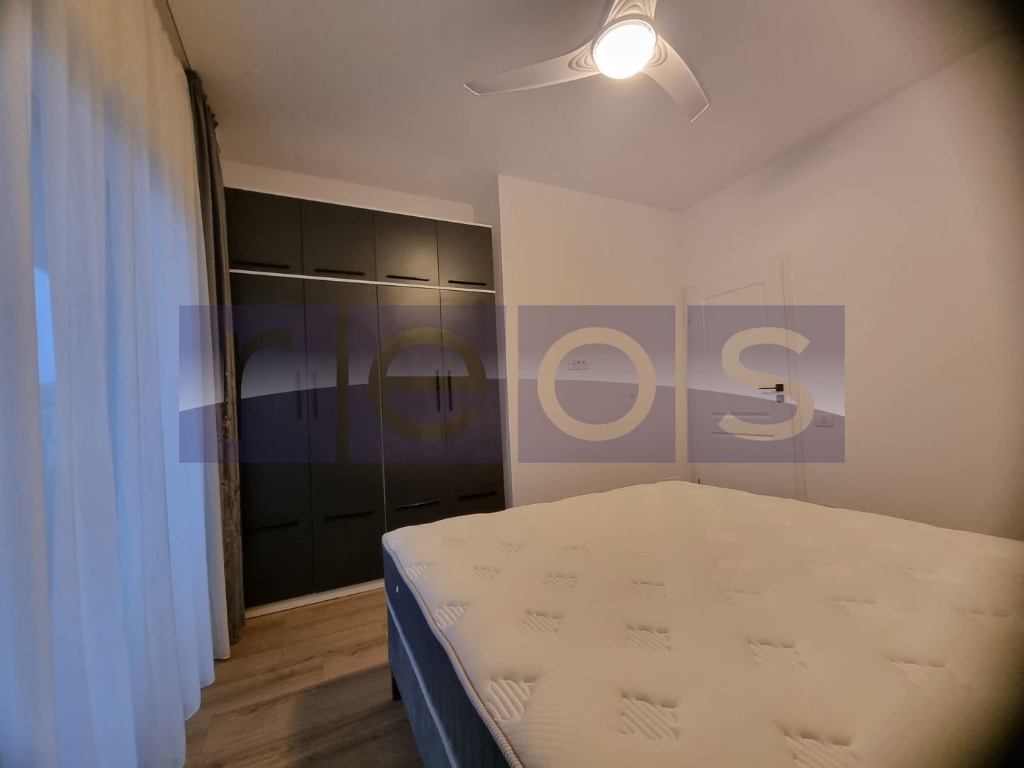 VANZARE VILA - DUPLEX  4 CAMERE - BERCENI  -, P+1E - Poză 17