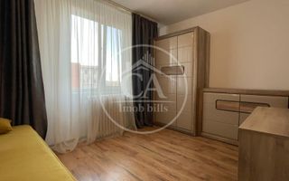 Apartament de vanzare cu 3 camere in zona Decbal, Oradea. - Poză 2