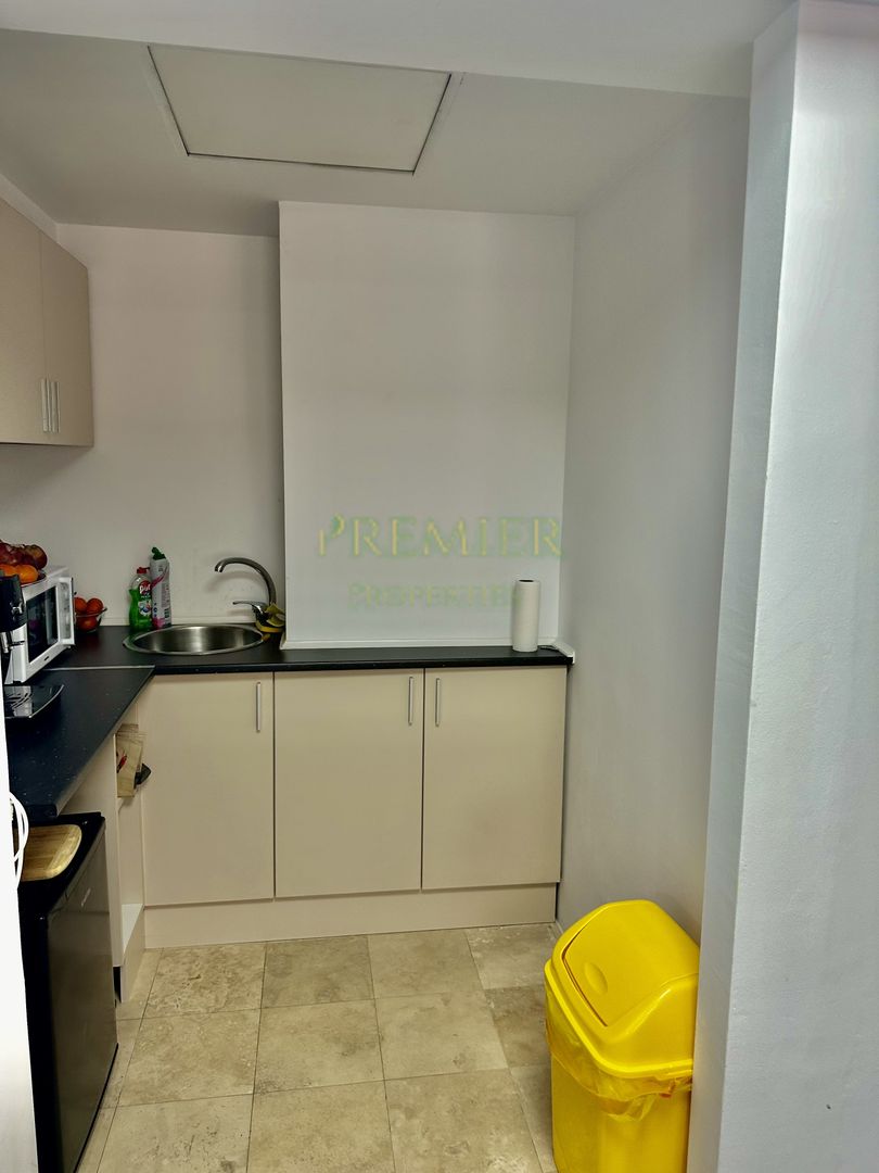 for Investment 100% rented building Universitate metro downtown - Poză 6