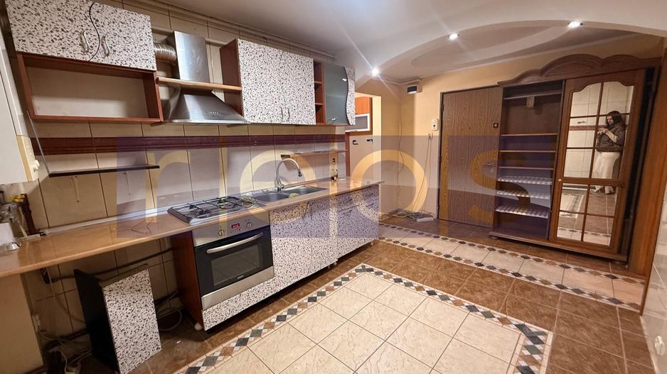 VANZARE 2 CAMERE | ZONA VACARESTI | SECTOR 4 | TINERETULUI - Poză 1