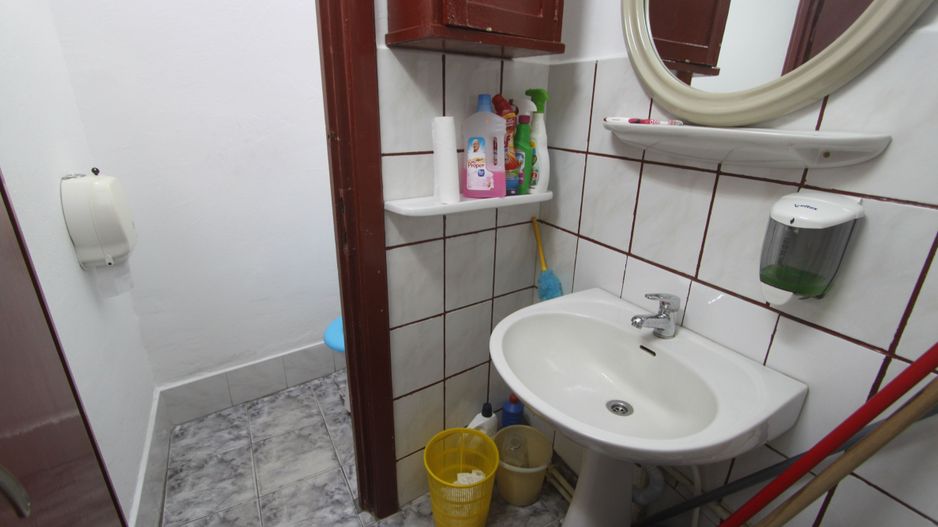 Spațiu comercial - 173mp  în zona Centrala - Poză 10