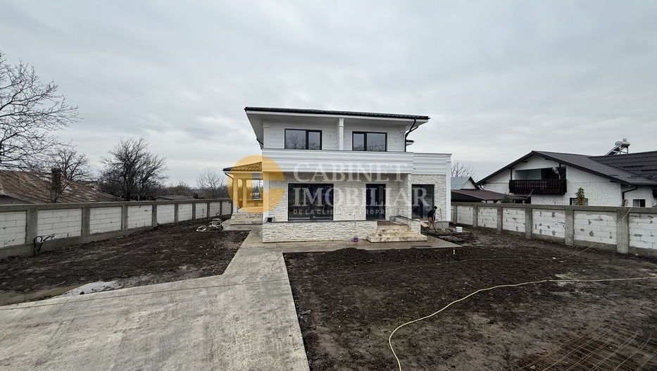Casa PREMIUM - 5 camere - 3 bai - 750mp teren - La asfalt - Poză 3