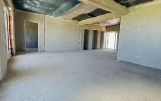 Casă parter semifinisatǎ Cihei– 500 mp teren - Poză 6