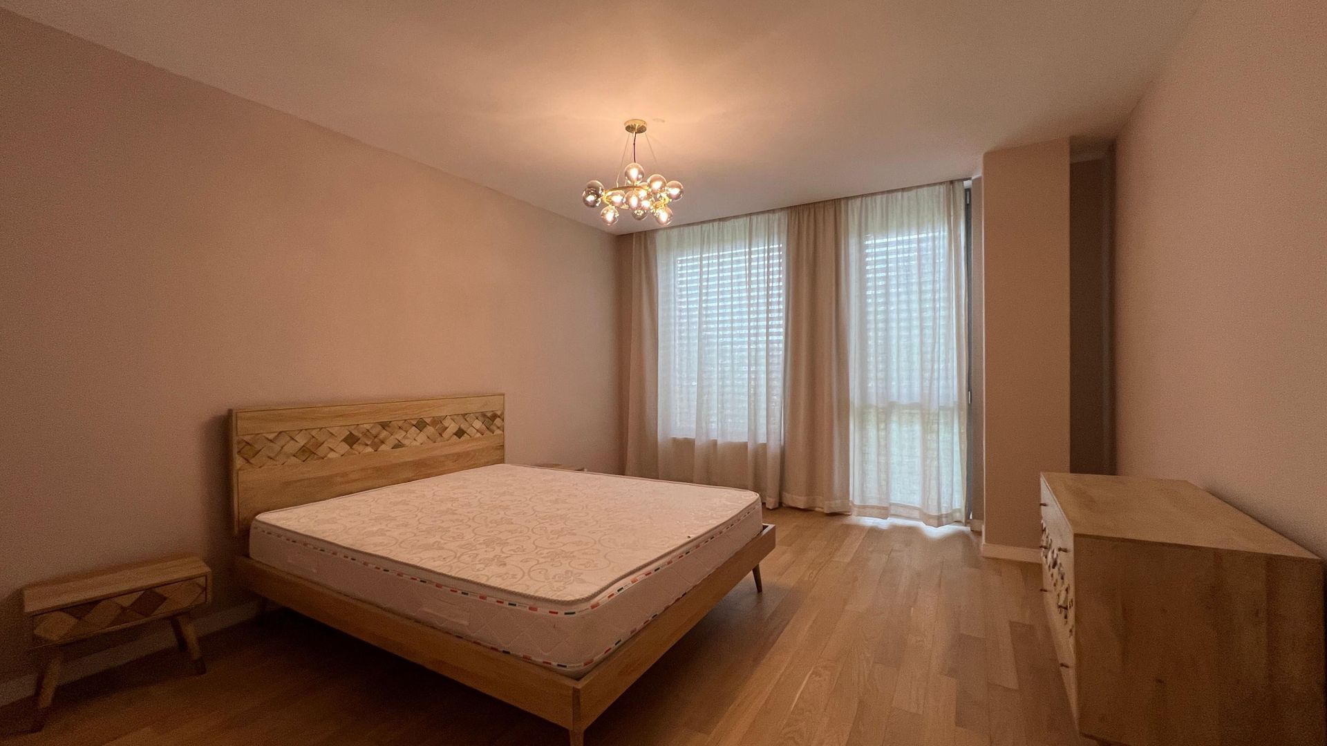 Penthouse 4 camere |  vedere catre lac | piscina privata si salata de fitness - Poză 16