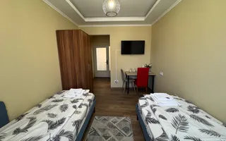 IMOBIL CENTRAL 500 MP | 8 CAMERE CU BĂI PROPRII | INVESTIȚIE - Poză 14
