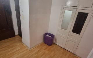 Apartament cu 3 camere in zona Crangasi - Poză 6