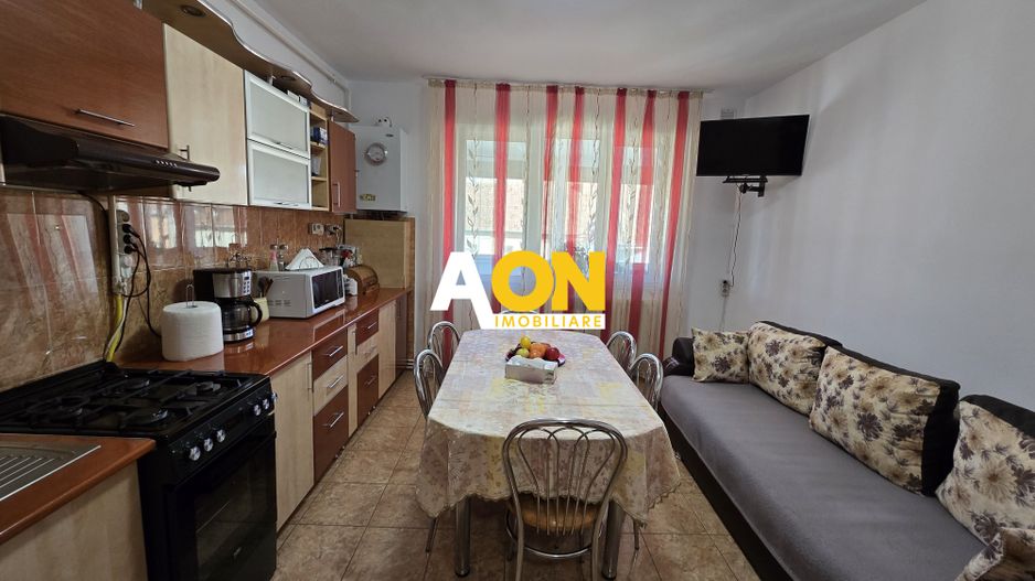 Apartament 2 camere decomandat,Cetate,zona Bd Transilvaniei - Poză 1
