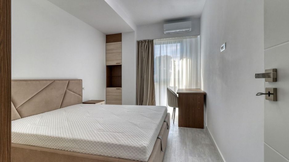 AP. 3 CAMERE DECEBAL, PRIMA INCHIRIERE, PARCARE, INCALZIRE PARDOSEALA - Poză 4