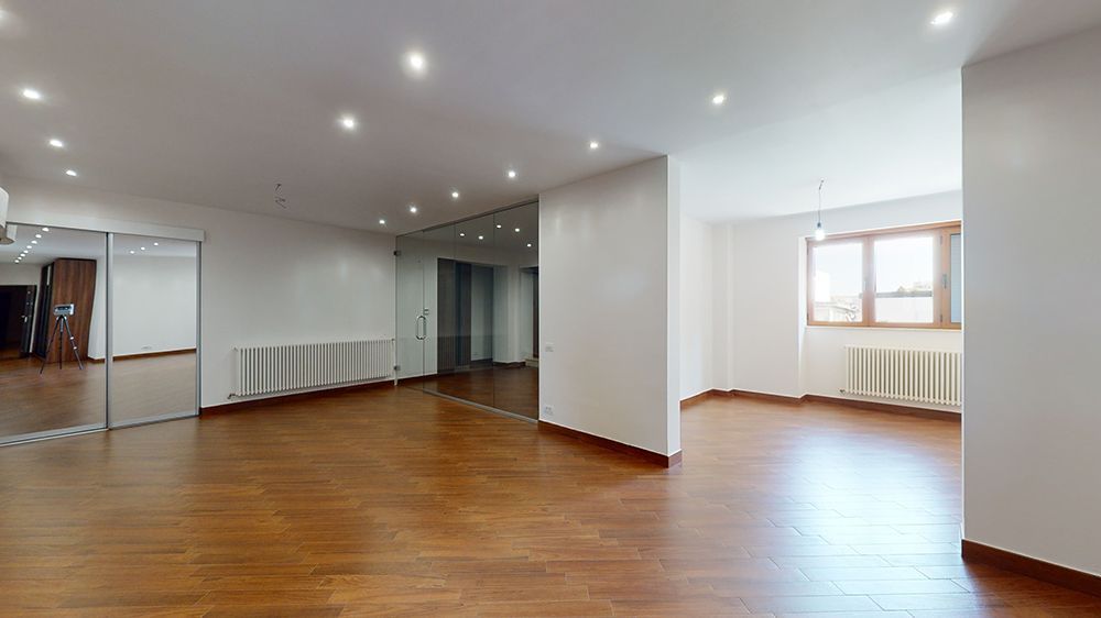VANZARE | 3 CAMERE | BELLER | DOROBANTI - Poză 1