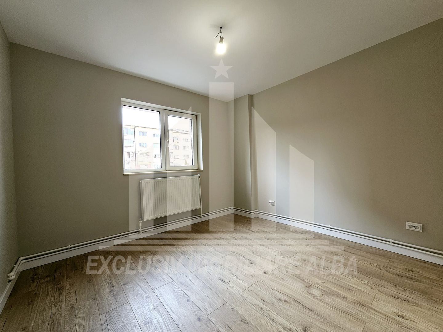 Apartament 4 camere decomandate | 85 mp | Etaj 1 | Cetate - Poză 10