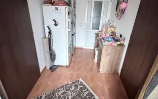 Casă de vânzare în Comuna Strunga, județul Iași - Poză 12
