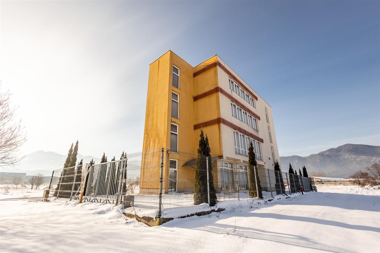 Spatiu comercial nou, componenta si dotari apreciabile, Calea Bucuresti, Brasov - Poză 4