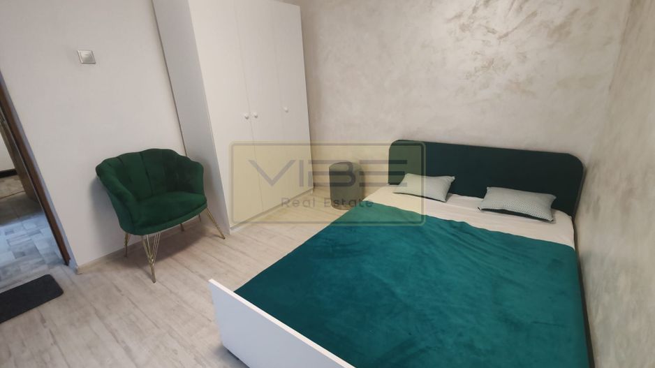 Apartament decomandat 1 Camera -Tg Cucu - Poză 2