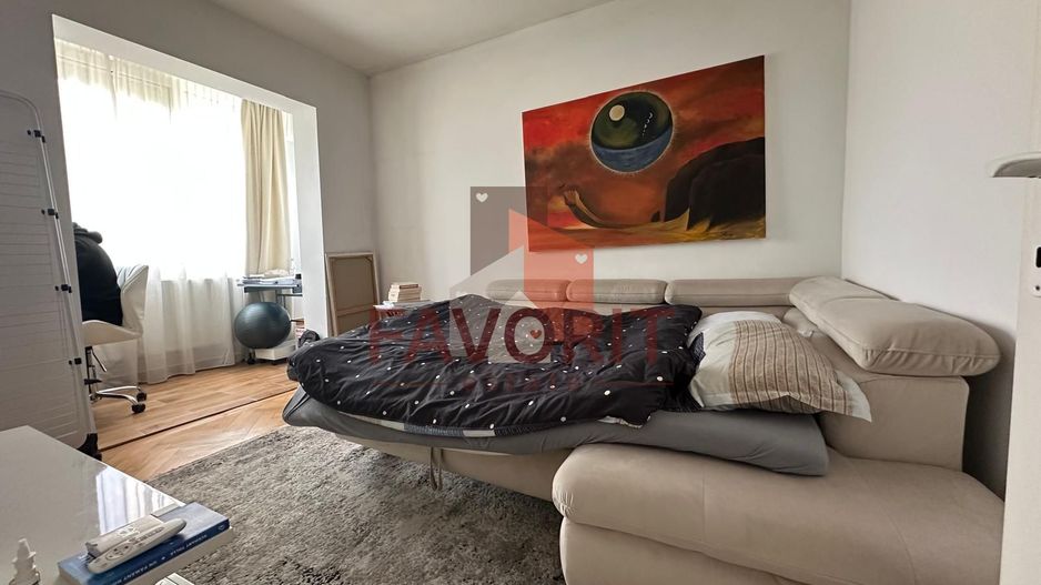 2 camere | etaj 2 | centrala proprie | renovat | mobilat si utilat | - Poză 1