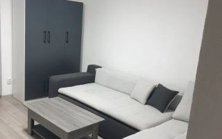 Garsonieră | Etaj 8 | Balcon | Renovata | Central - Poză 1