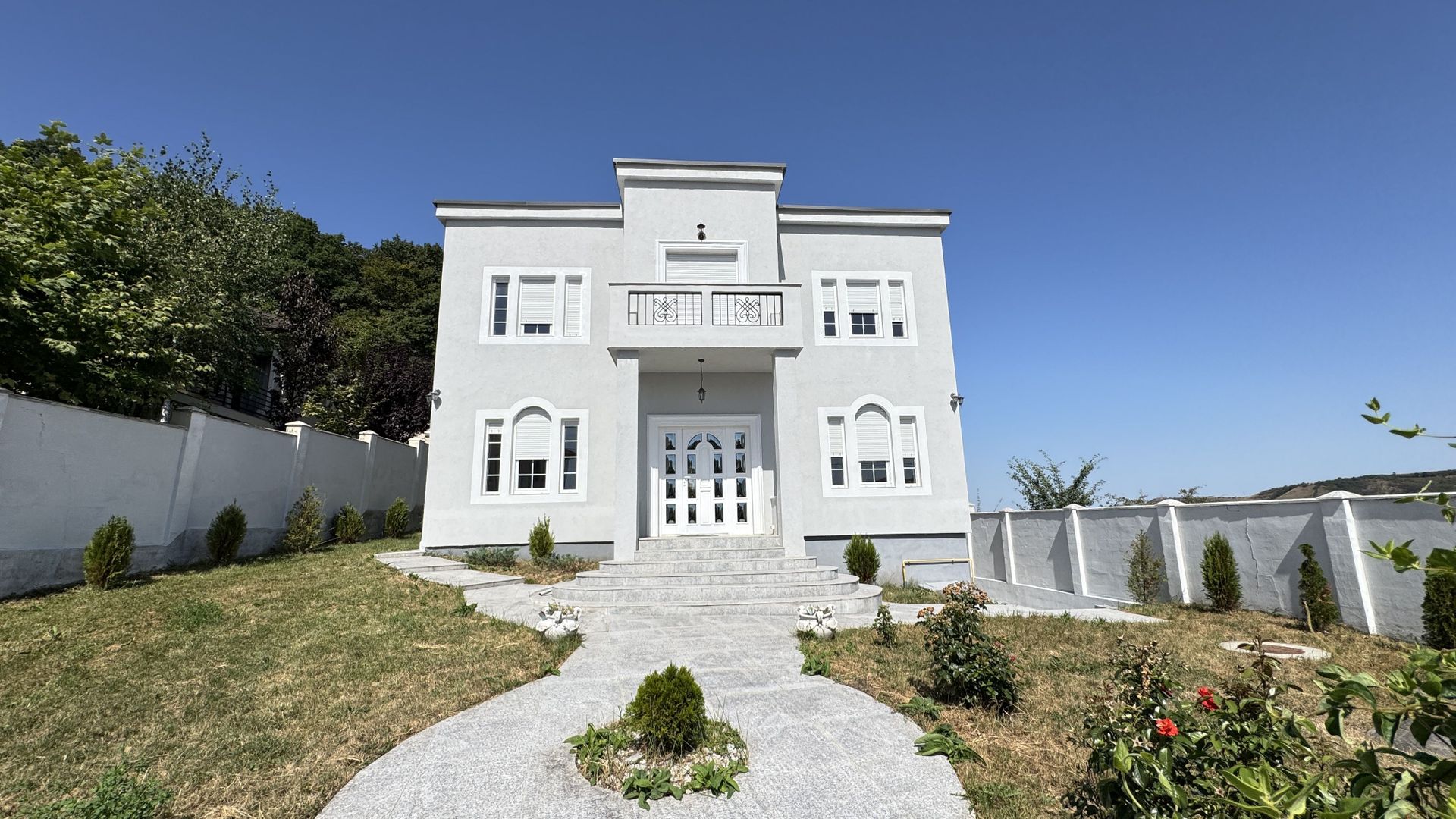 Casa individuala, 316 mp, teren 1000, Chinteni - Poză 9