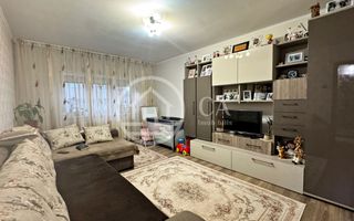 Apartament cu 3 camere de vanzare in Decebal, Oradea - Poză 2