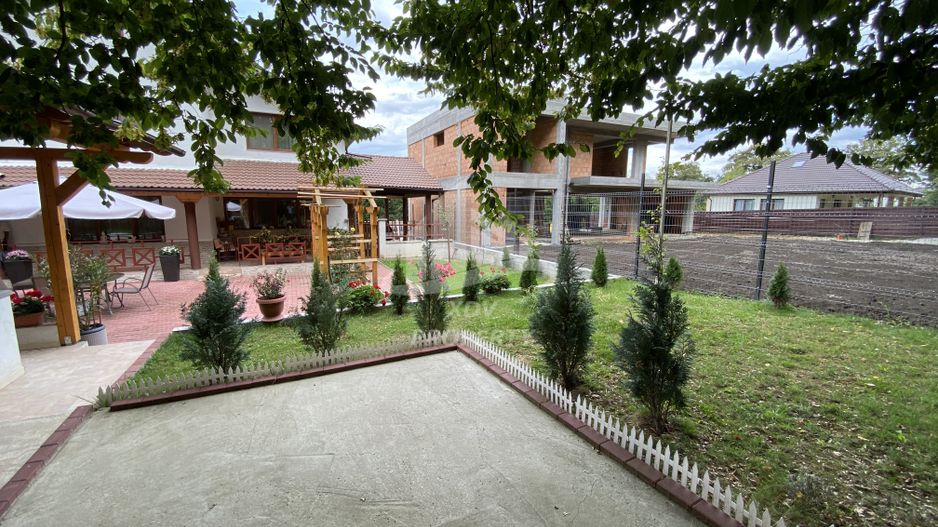 Vila  Frumoasa , Sibiu ,6 camere , 5 Bai , mobilata ,utilata - Poză 12