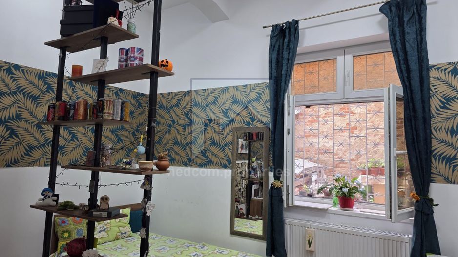 Vanzare apartament 4 camere - Sebastian - Vulcan - Poză 12