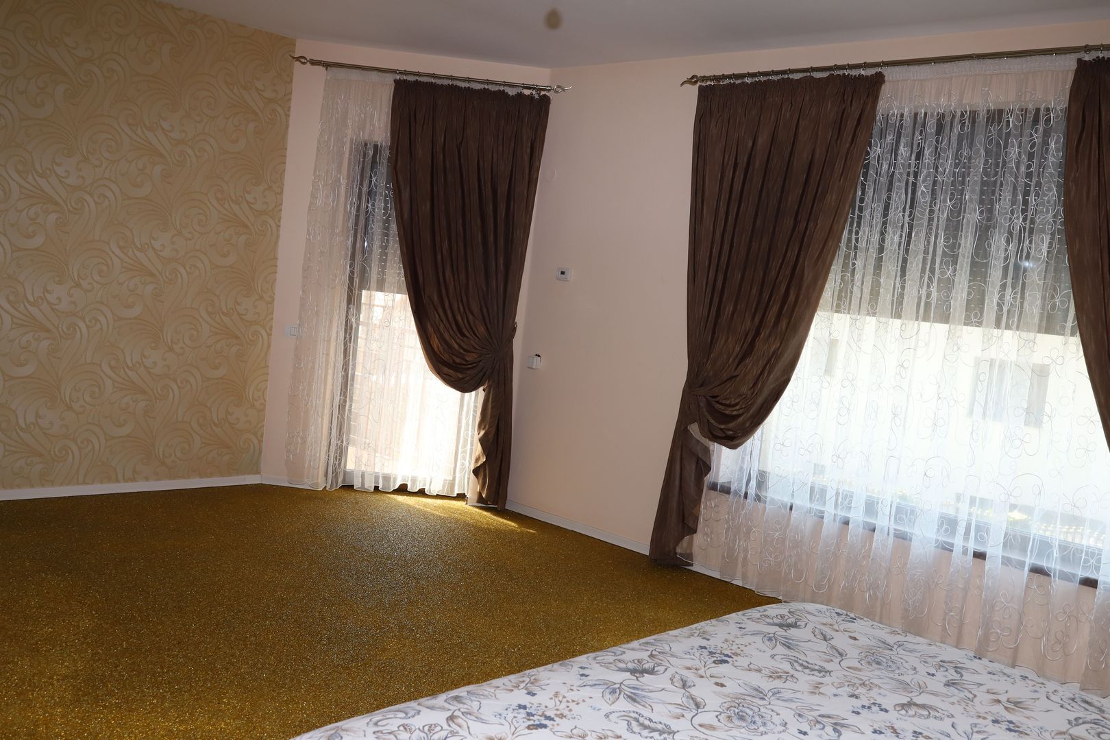 Vila Albota , persoana fizica - Poză 8